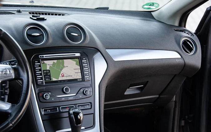 Ford Mondeo cena 23900 przebieg: 237000, rok produkcji 2012 z Dzierzgoń małe 704